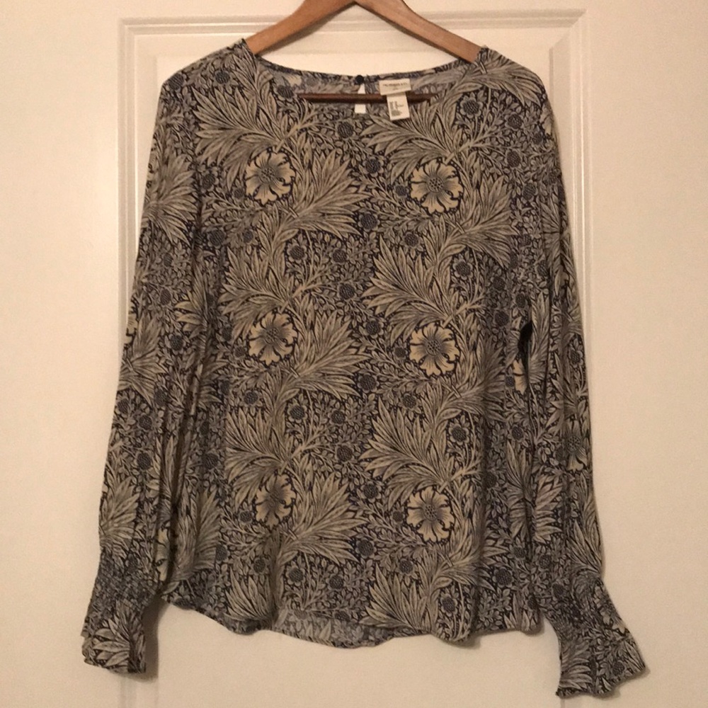 H&M Blue and tan blouse